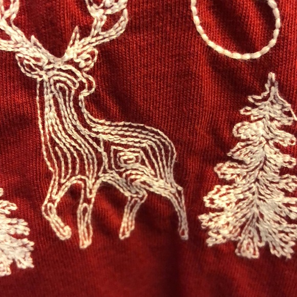 Maurice’s Christmas Tshirt - Picture 4 of 8